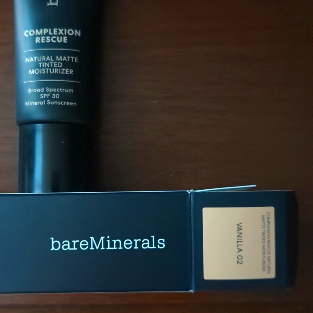 bareMinerals Vanilla 02